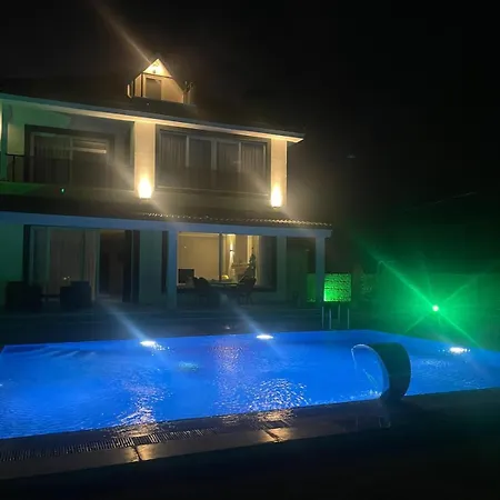 Hotel Ece Kemalpasa (Izmir)